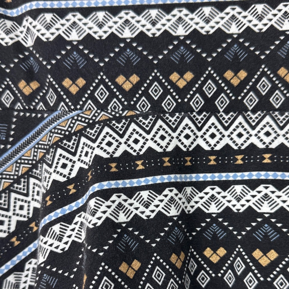 Geometric Patterned Dress - Picture 9 of 9